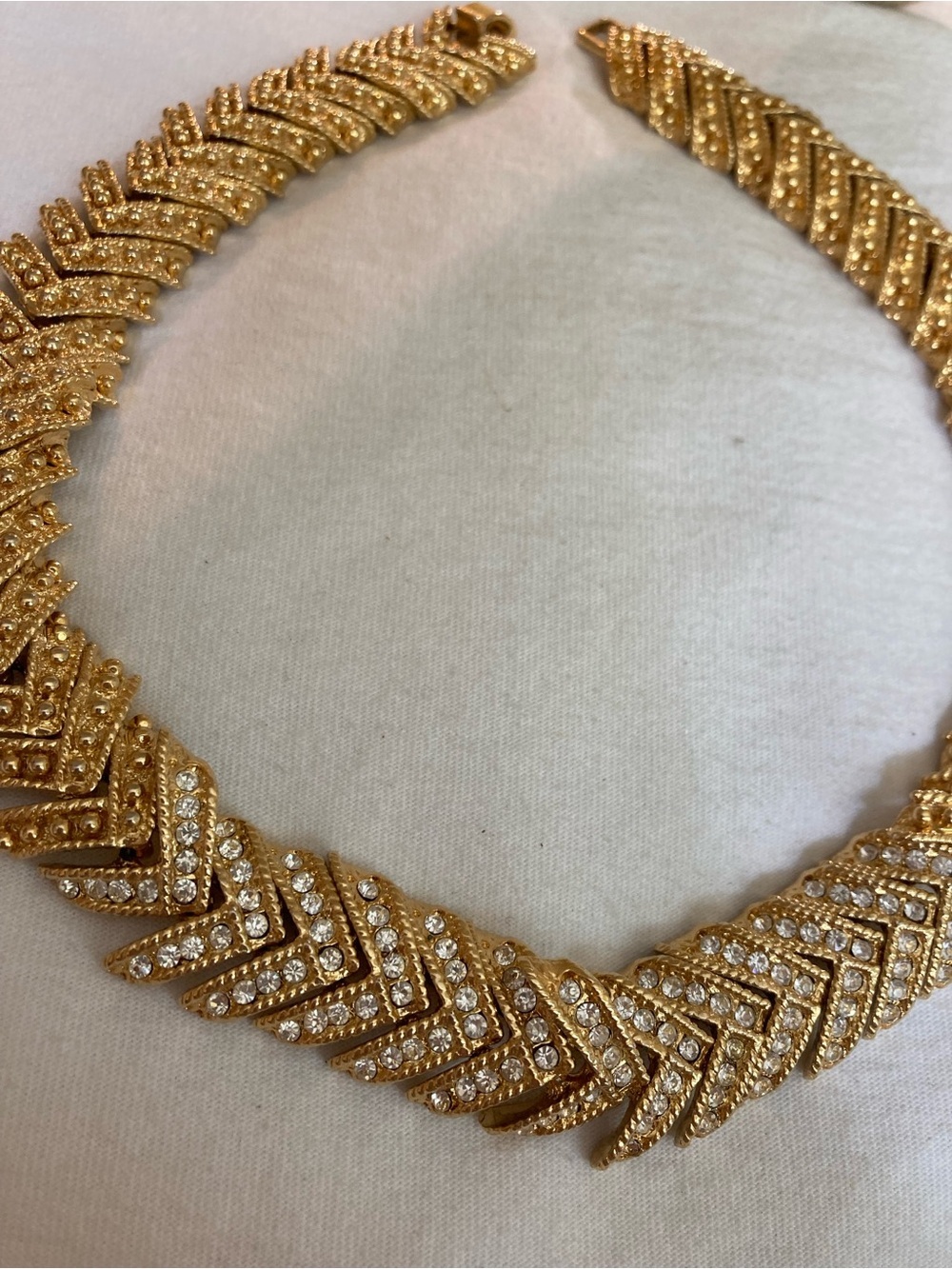 Statement Runway Vintage Necklace with Brilliant Crystals - Picture 3 of 9